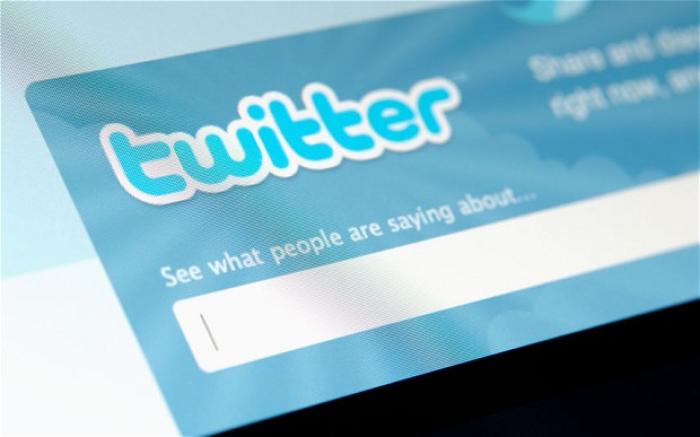 What does Twitter know about its users? #NOLOGS