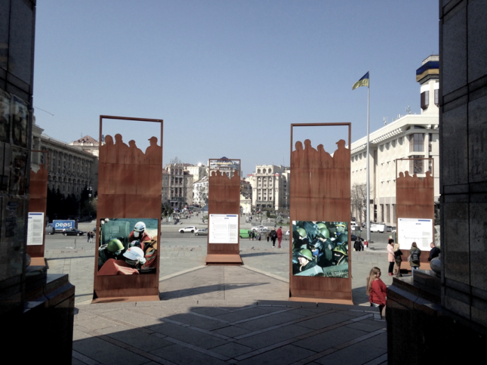 Image taken in Maidan Nezalezhnosti at the Revolution of Dignity memorial.