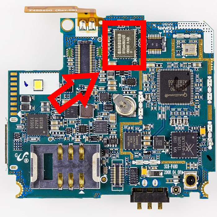 Samsung SGH-F480V controller board with Samsung BTEM48B2SB - Bluetooth / FM Module highlighted