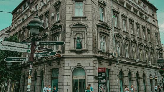 People milling around an overcast Belgrade