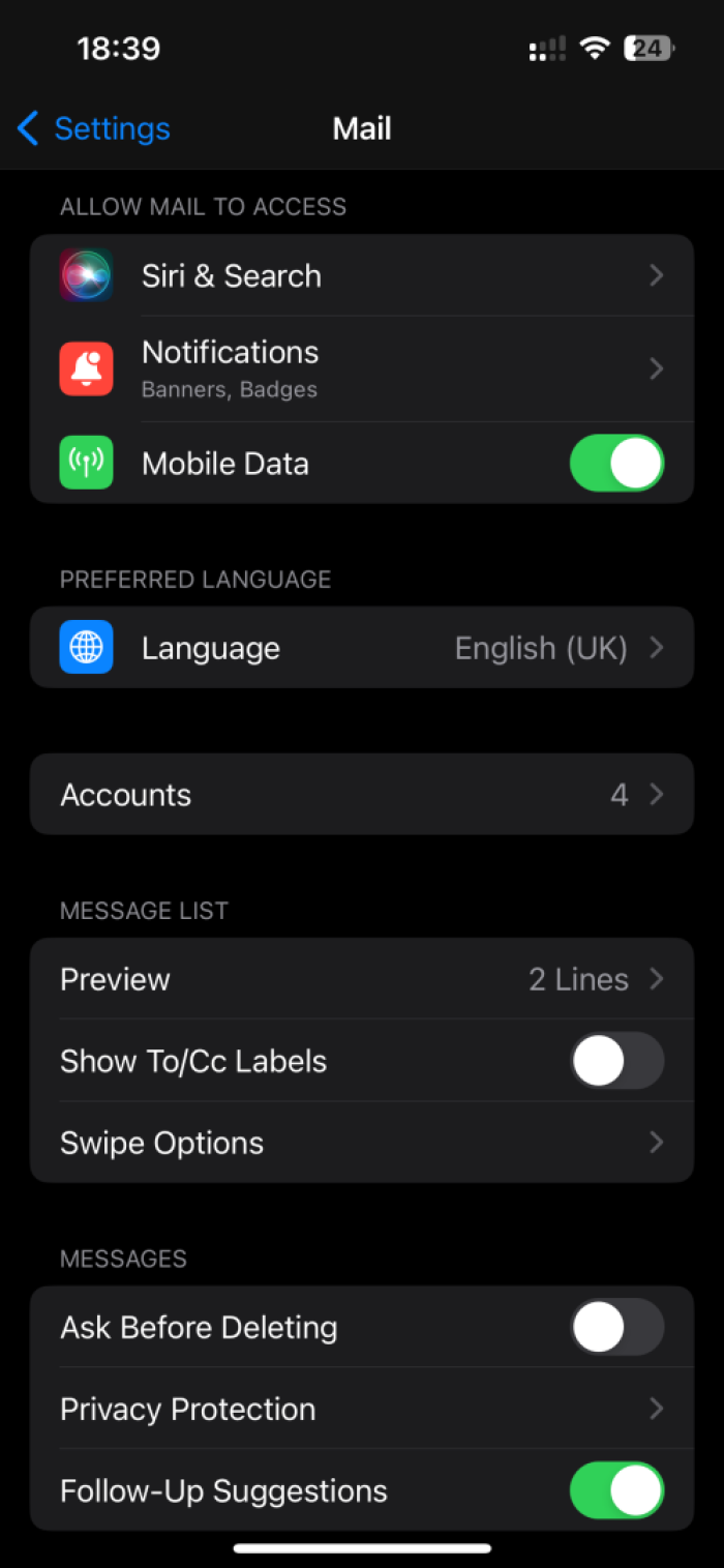 Mail settings in iOS.